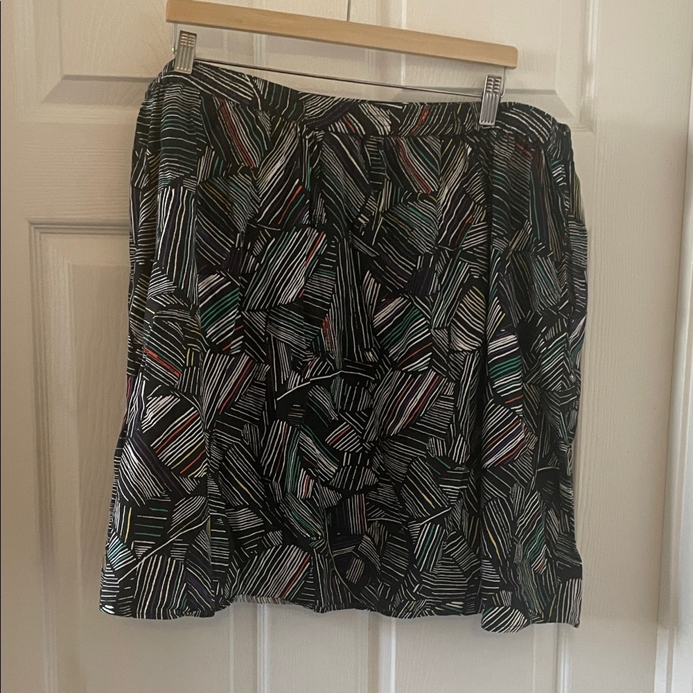 Vintage Patterned Black and White Women's Skirt